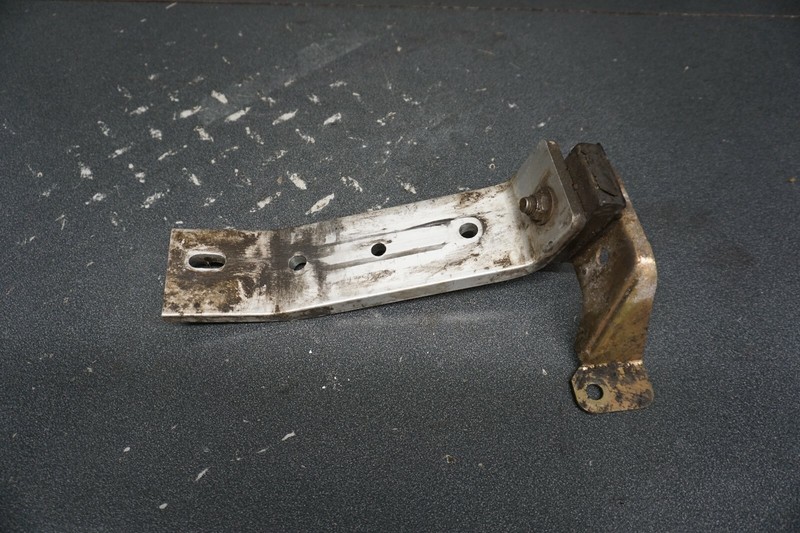 2001-2010 Polaris OEM RH Right Engine Motor Rubber Mount Block Ass'y XC SP 600