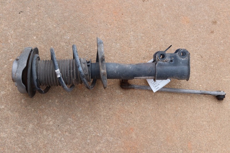 2014-2019 MERCEDES CLA CLASS CLA45 AMG W117 FRONT RIGHT SHOCK STRUT ABSORBER OEM