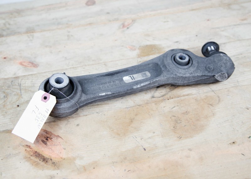 2011-2016 BMW 5 GT 7 SERIES RWD FRONT LEFT SIDE SUSPENSION LOWER CONTROL ARM