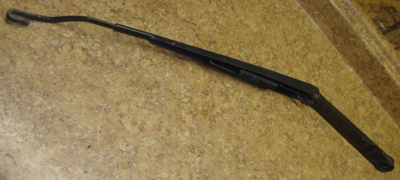 2005 Nissan Altima 2.5S 2.5 L S Windshield Wiper Window Wind Shield Arm Left 05