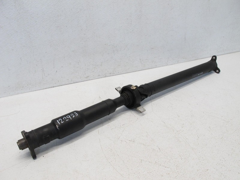 16 2016 BMW F22 228i xDRIVE DRIVE SHAFT PROPELLER DRIVESHAFT REAR OEM 122923
