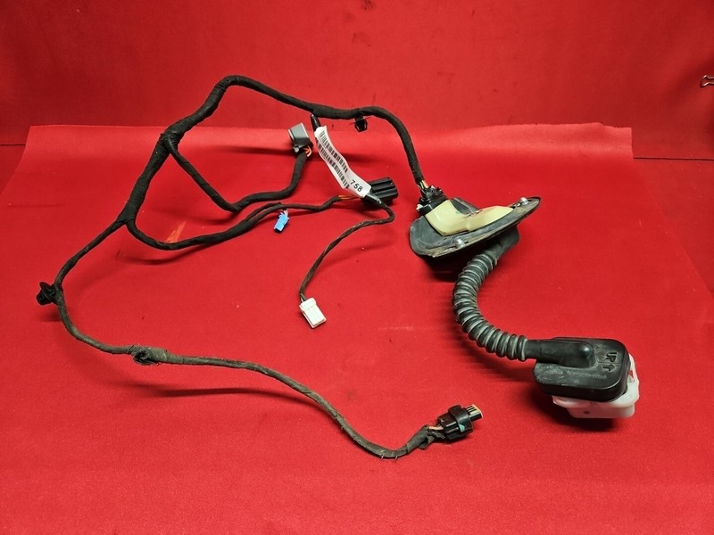 2011 - 2013 Jeep Grand Cherokee RIGHT REAR PASSENGER Door Jumper Wiring Harness