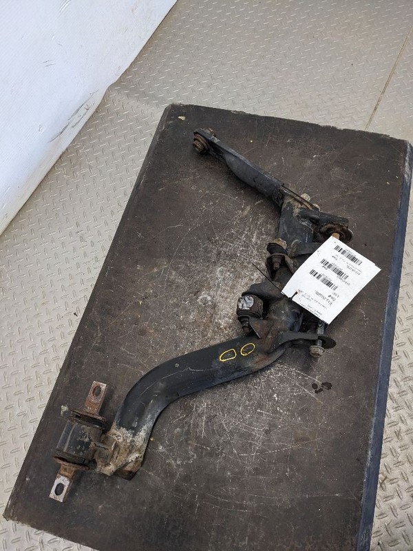Driver Lower Control Arm Rear Trailing Arm SOHC Dx Fits 03-05 CIVIC 1183551