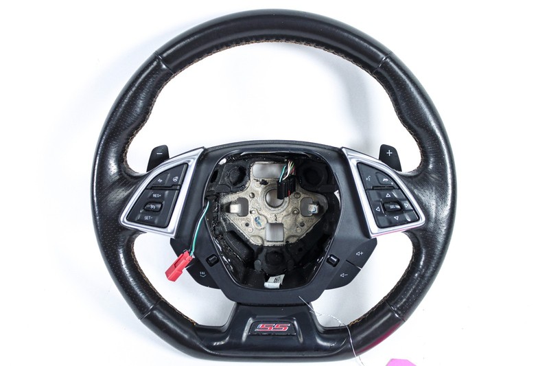 2019-2021 Chevy Camaro SS Steering Wheel Auto Black Leather OEM 84449716 *USED*