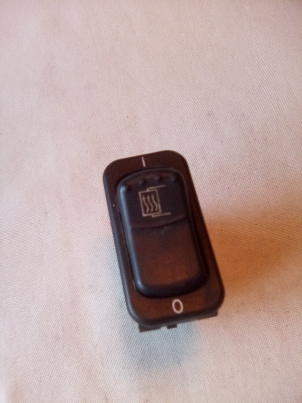 Peterbilt 16-07417-1B8EEF1A11 Heated Mirror Switch
