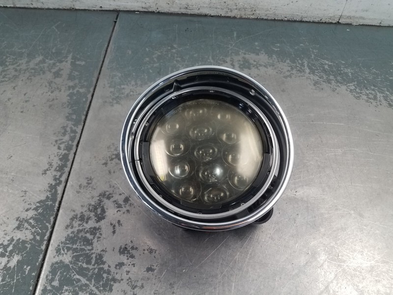 2004 Jeep Wrangler TJ Rubicon 4x4 Left LED Head Light / Bucket Bezel #1660 B1