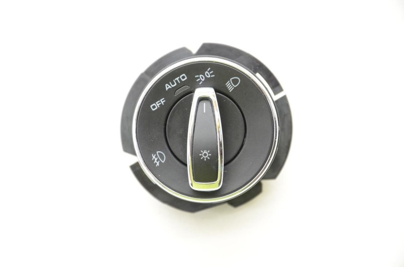 15-21 Porsche Macan 3.0L Headlight Switch 958 613 533 05