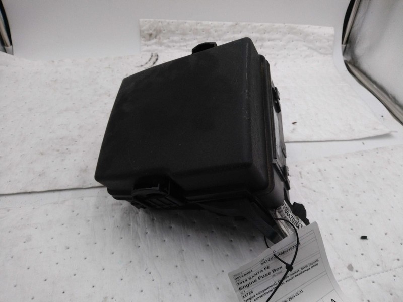 2014 Hyundai Santa Fe Fuse Box OEM 912004Z500 Silver 135K Miles