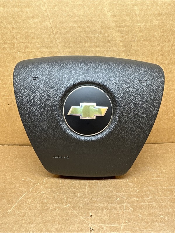CHEVY SILVERADO SUBURBAN TAHOE LEFT DRIVER SIDE STEERING WHEEL AIRBAG