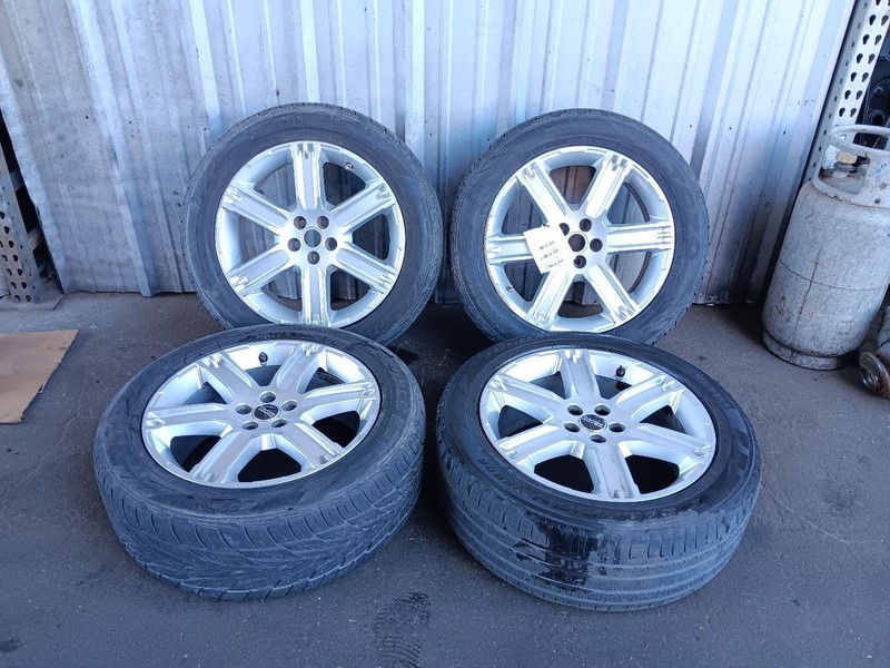 2012-2015 Land Rover Evoque 19" Wheel Set Rim 4 Alloys OEM LR024424