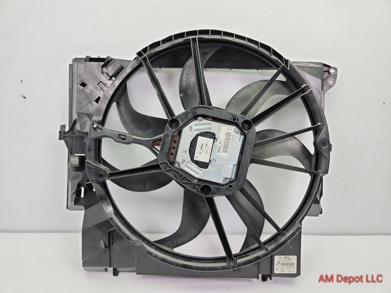 2009 BMW 135i E82 E88 Turbo Engine Cooling Fan 600W 17425A3F109, 17427545366