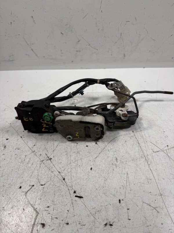 87-88 Acura Legend 2D Left Door Latch Power Lock Assembly 72150-SG0-A81 OEM
