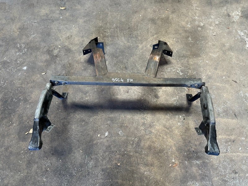 90-96 Chevy Corvette C4 FRONT BUMPER REINFORCEMENT IMPACT BAR MOUNT OEM