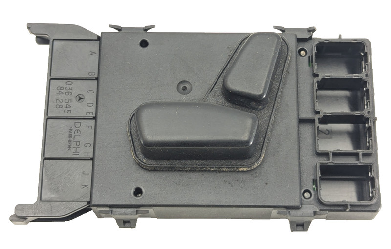 98-05 Mercedes W163 ML320 ML55 AMG Seat Control Switch Front Right Passenger OEM