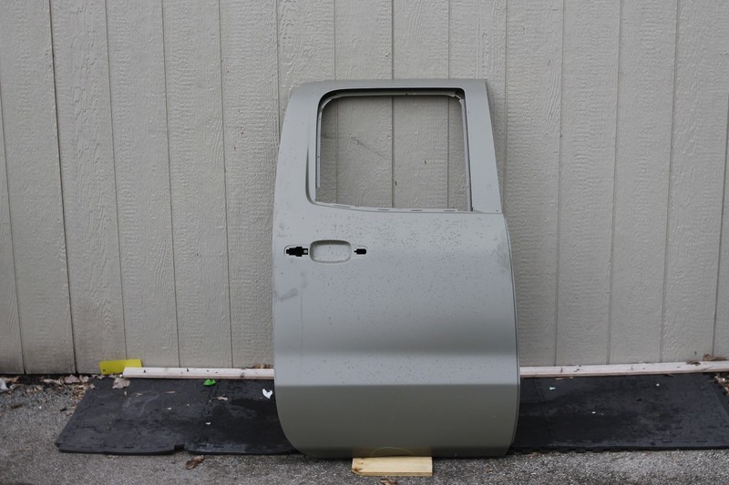 2014-2019 GMC Sierra 1500 Double Cab Rear Right Passenger Side Door Shell Oem