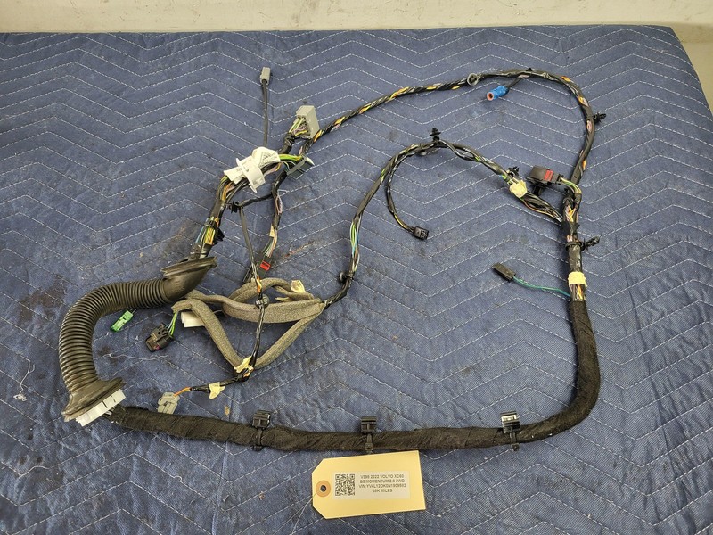 2018-2025 Volvo XC60 Right Passenger Rear Tailgate Wiring Harness OEM 32264438