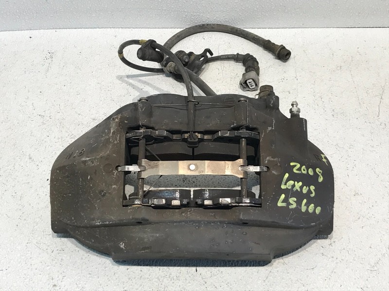 07-17 LEXUS LS460 LS600H FRONT RIGHT PASSENGER BRAKE CALIPER OEM