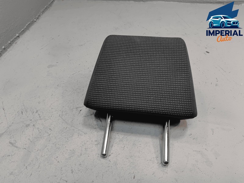 TOYOTA RAV4 2014-2025 REAR RIGHT PASSENGER SIDE OUTER HEADREST OEM