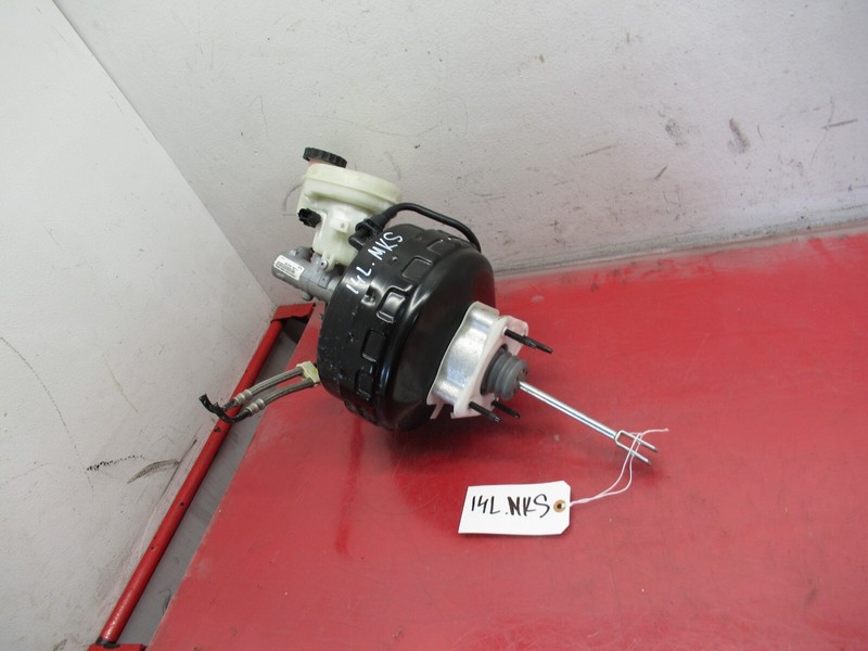 13-16 LINCOLN MKS POWER BRAKE BOOSTER W MASTER CYLINDER OEM