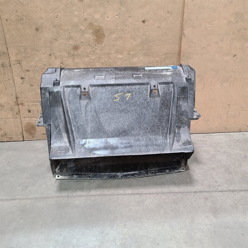 90-96 Corvette C4 Radiator Core Support Houisng Upper Lower Aa7395