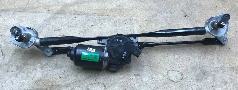 2013 - 2016 HYUNDAI GENESIS COUPE FRONT WINDSHIELD WIPER LINKAGE W/ MOTOR LH OEM
