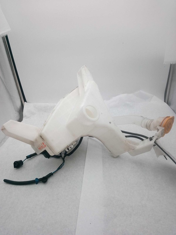 2020 Subaru Ascent Washer Fluid Reservoir OEM 2.4L Grey 73K Miles 86631XC00A