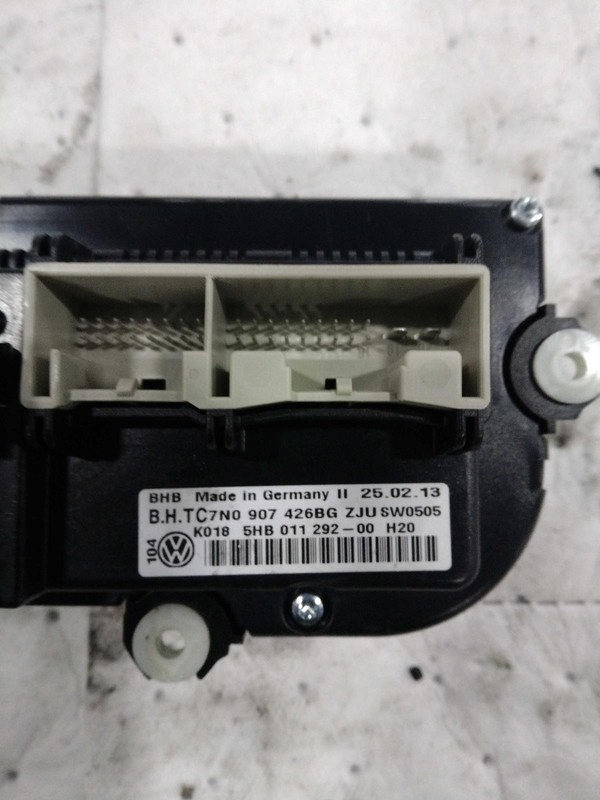 Used A/C Selector Switch fits: 2013 Volkswagen Golf w/AC single zone climatic w/