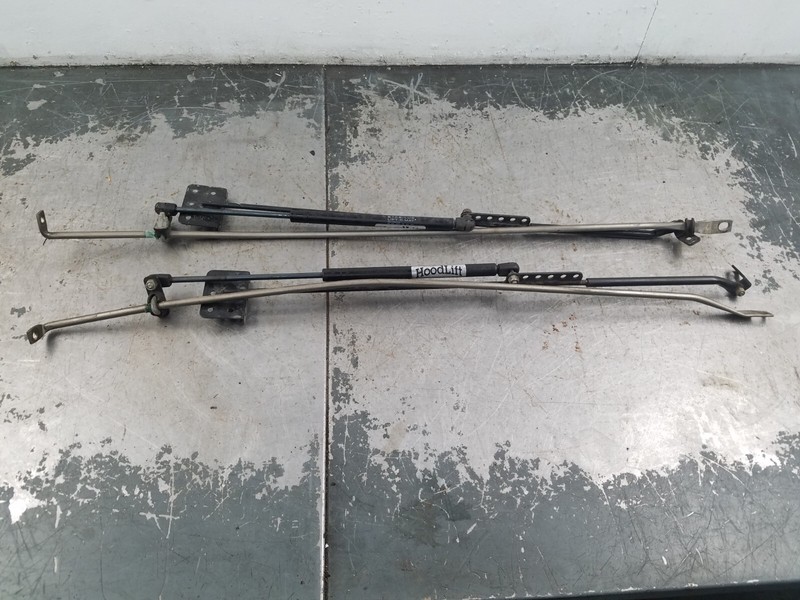 2003 Jeep Wrangler TJ Rubicon 4x4 Grill Rods / Hoodlift Struts #21507 F3