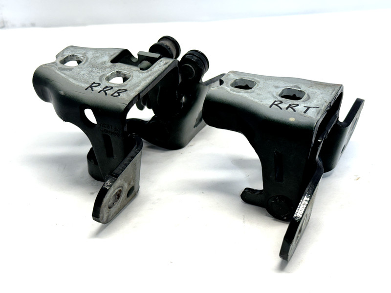 ✅2011-24 RAM 1500 CL OEM HINGE DOOR REAR RIGHT PASSENGER UPPER & LOWER SET OF 2