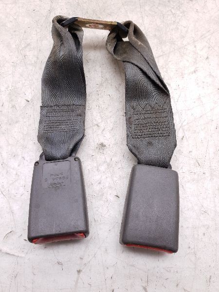 1998 TOYOTA CAMRY LE PASSENGER SIDE AND CENTER REAR BELT BUCKLE ASSEMBLY