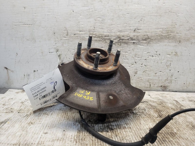 Passenger Front Spindle/Knuckle Knuckle Fits 11-15 MKX 1706905