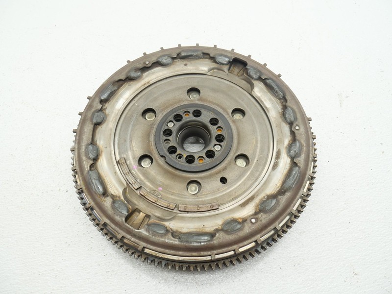 2009-2020 Nissan 370Z Z34 Dual Mass Flywheel Manual M/T 12310EY00A OEM