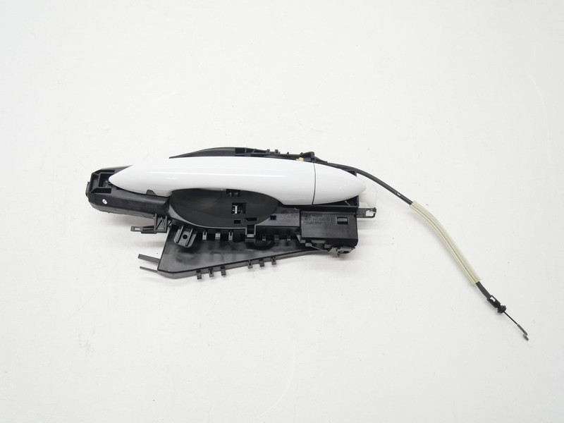 2020 Alfa Romeo Stelvio Rear Driver Door Handle Assembly Exterior Left LH OEM
