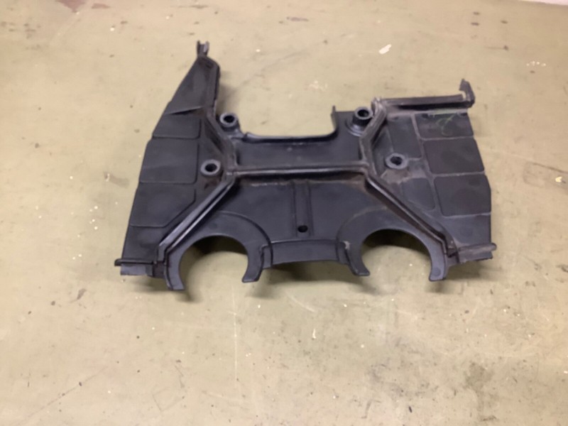 97-01 Honda CR-V Rear inner timing cover Used OEM