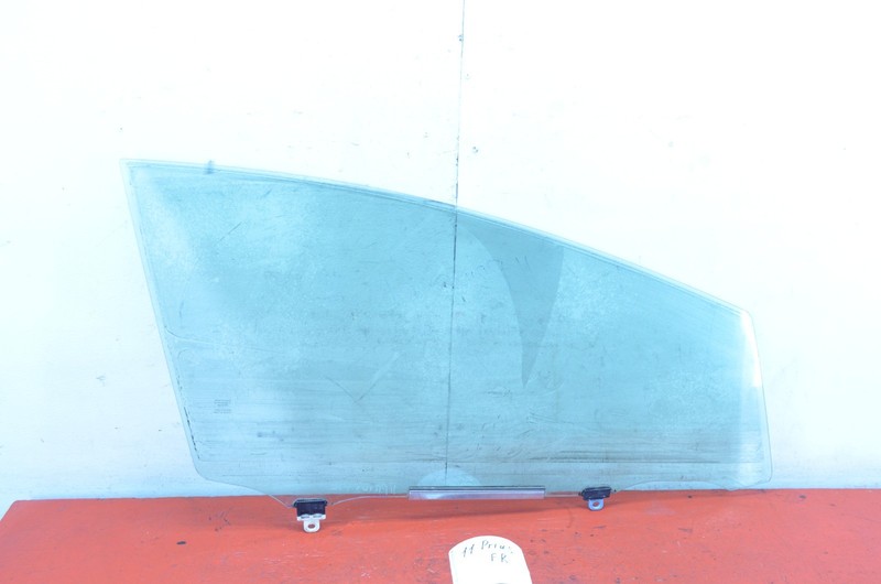 10-15 TOYOTA PRIUS FRONT RIGHT PASSENGER DOOR WINDOW GLASS OEM