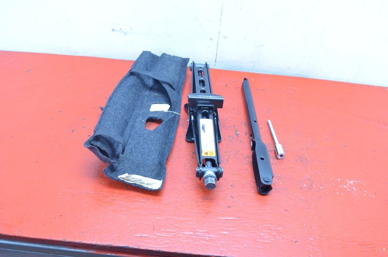 09-16 LINCOLN MKS SPARE TIRE JACK TOOL KIT OEM