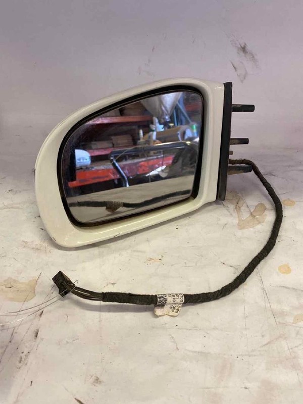 Door Mirror MERCEDES ML SERIES Left 06 07 08