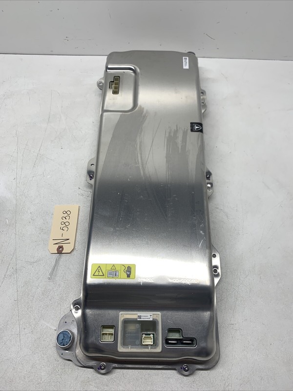 2018-2025 TESLA MODEL Y 3 BATTERY POWER CONVERSION PCS 32A1135558-03-D 5838 S2