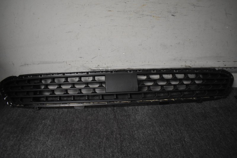 2021-2022 HYUNDAI SANAT FE SE FRONT GRILLE FACTORY OEM
