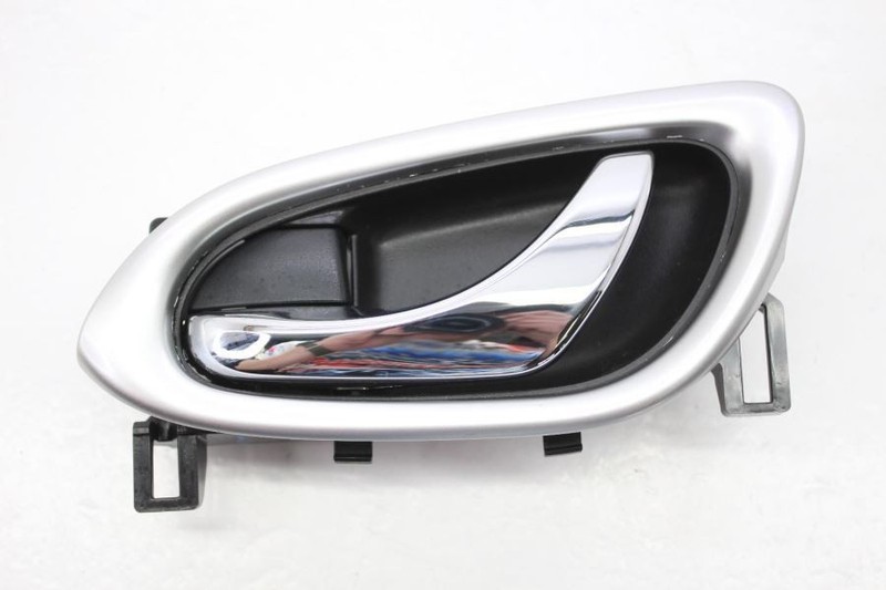 2013-2015 Nissan Sentra 1.8L S Driver Left Rear Interior Door Handle