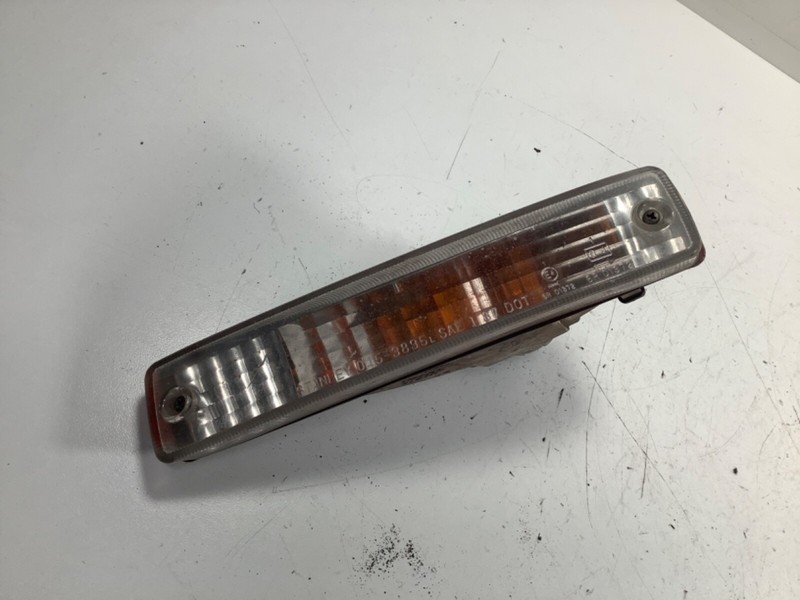 90-91 Honda CRX Front Left Signal Light OEM