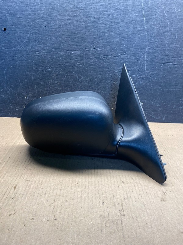 2003 - 2011 Ford Crown Victoria Right Passenger View Door Heat Mirror AE6326 DW