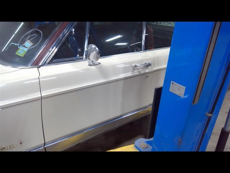 Driver Left Front Door 4 Door HT Manual Fits 67-68 CHRYSLER (RWD) 1244929