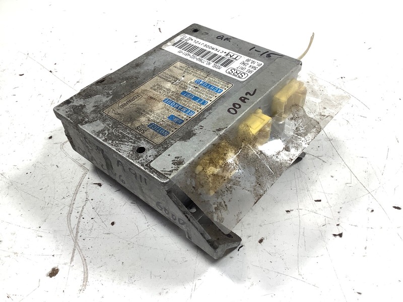 2000 Honda Accord 2D Computer Module 77960-S82-A911-M1 OEM