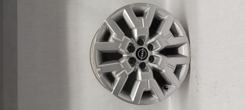 22-'23 NISSAN FRONTIER Wheel 17x7-1/2 alloy 6 Y spoke silver OEM