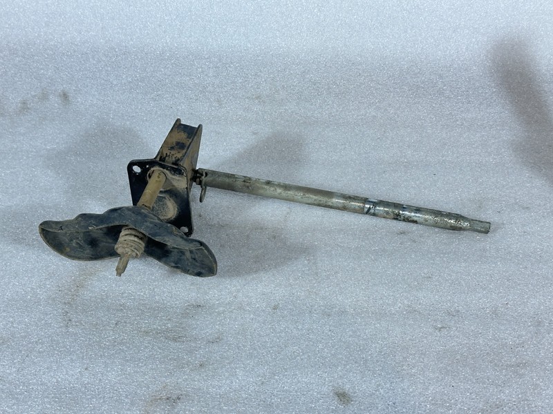 2010 2011 2012 2013 RAM 2500 SPARE TIRE HOIST HANGER