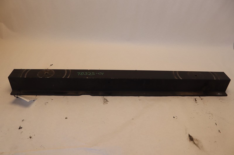 2006-2015 PETERBILT 386 SUSPENSION BEAM AIR SPRING SUPPORT 44" BY 5" OEM