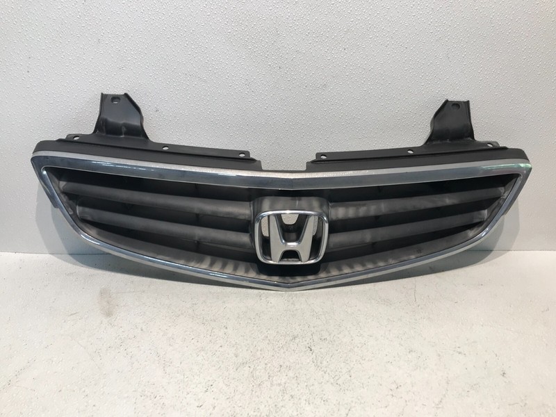 02-04 Honda Odyssey Front Bumper Center Grill Grille Trim OEM