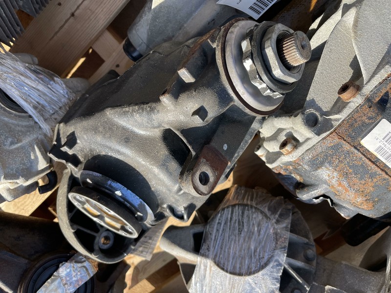 08-13 BMW 335I N54 E90 E92 E93 RWD CARRIER DIFFERENTIAL CASE 3.46 RATIO