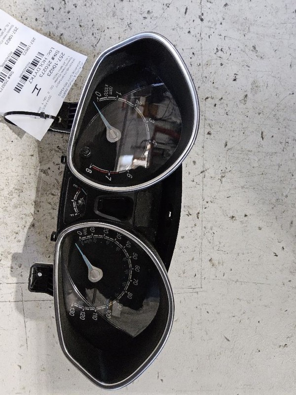 Speedometer Cluster MPH ID D2BT-10849-GAV Fits 17-19 FIESTA 3429486